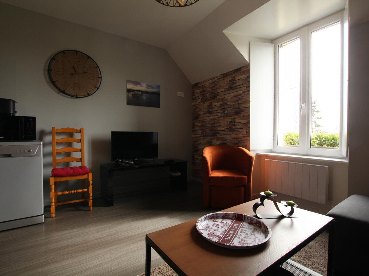 Gîte Montfarville avec cour privée, jardin et parking sécurisé - Photo 12
