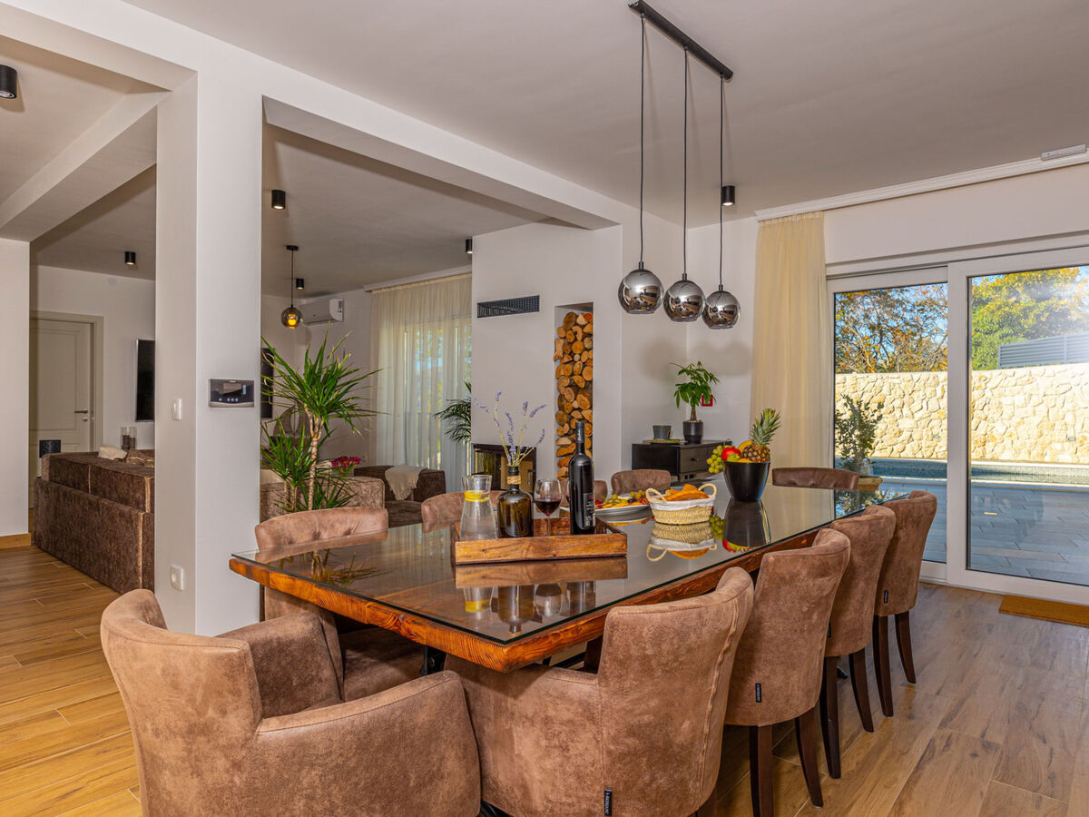 Villa 21 – 360 m² avec piscine chauffée à Crikvenica - Photo 15