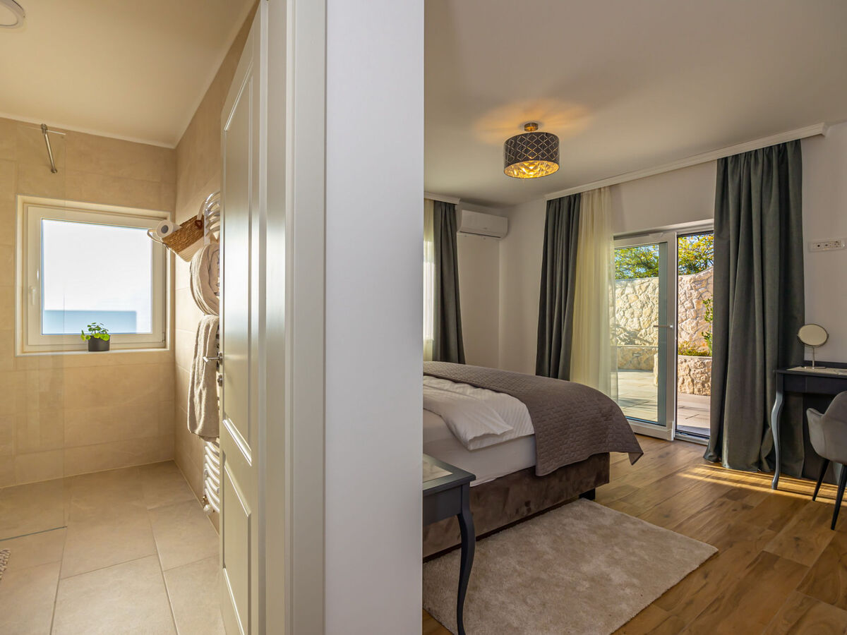 Villa 21 – 360 m² avec piscine chauffée à Crikvenica - Photo 28