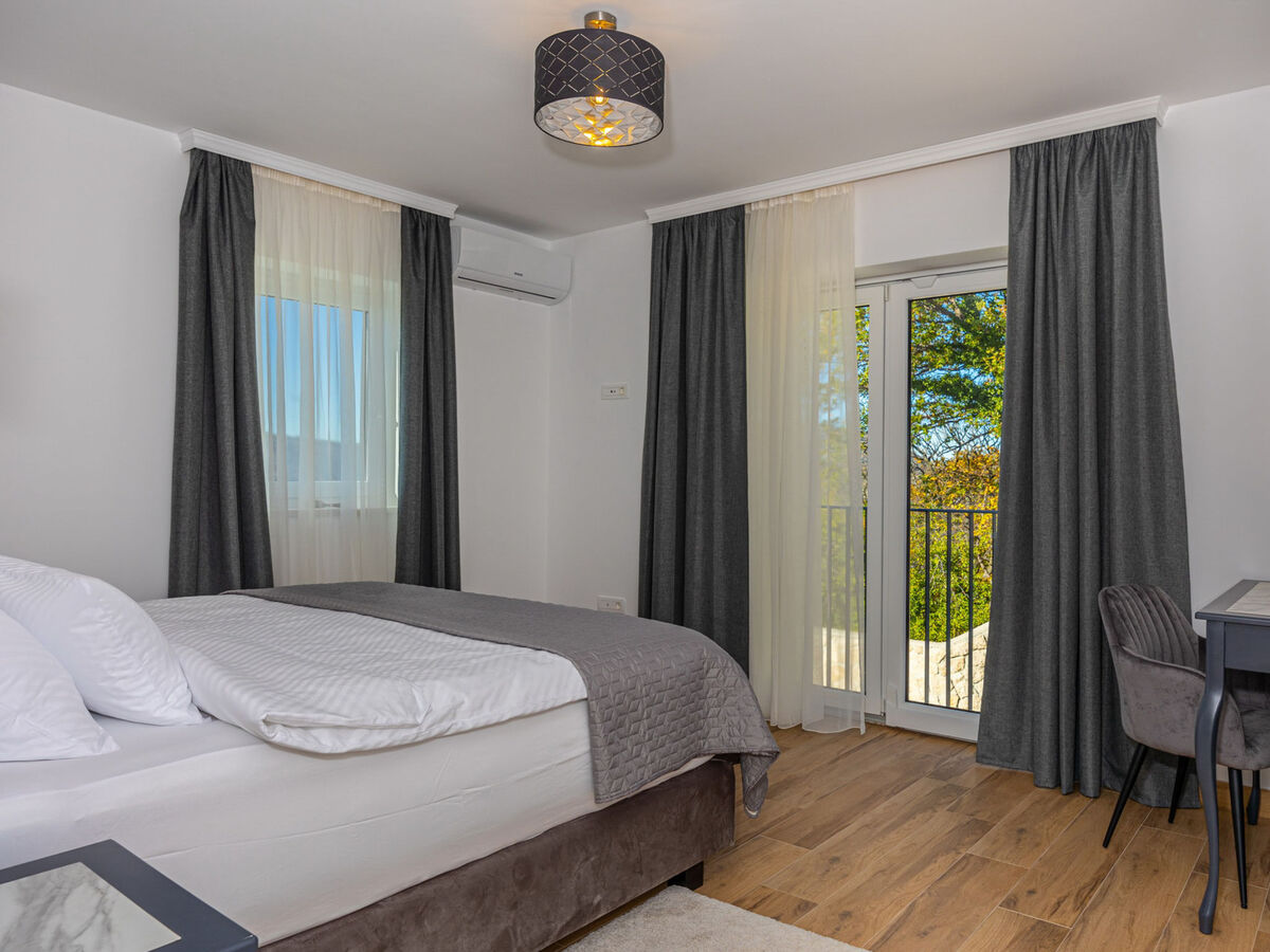 Villa 21 – 360 m² avec piscine chauffée à Crikvenica - Photo 34