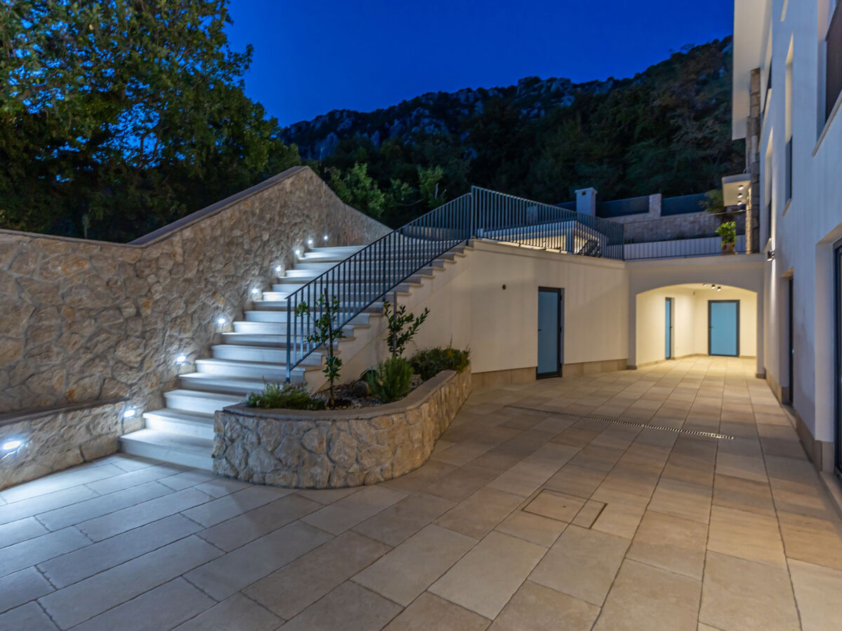 Villa 21 – 360 m² avec piscine chauffée à Crikvenica - Photo 48