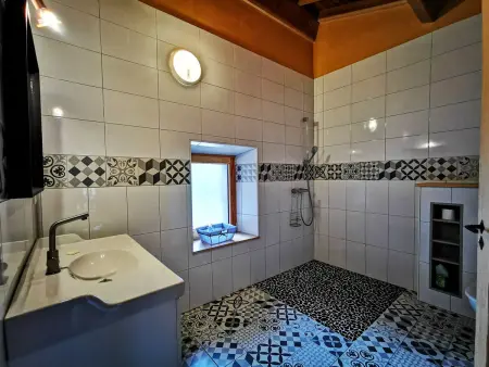 Gîte 4 pers. près Cascade Beaume, terrasses et parking : photo 6