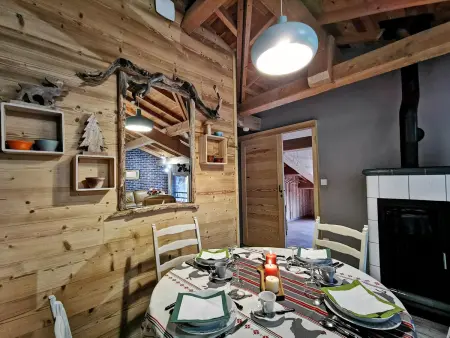 Gîte 4 pers. près Cascade Beaume, terrasses et parking : photo 10