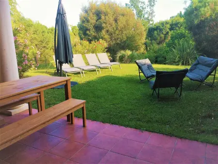 Sainte-Maxime : appartement 3 pièces climatisé, piscine commune et parking : photo 3