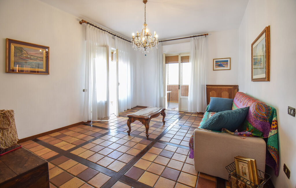 L'Appartamento di Emma, Appartement 5 personnes à Villarosa di Martinsic - Photo 2