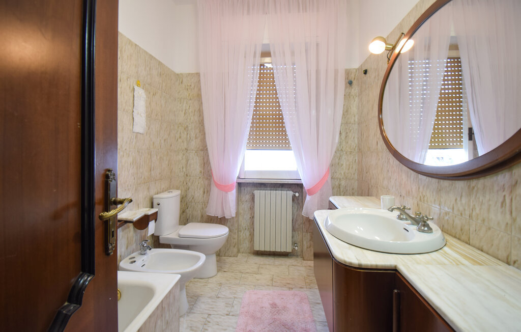 L'Appartamento di Emma, Appartement 5 personnes à Villarosa di Martinsic - Photo 17