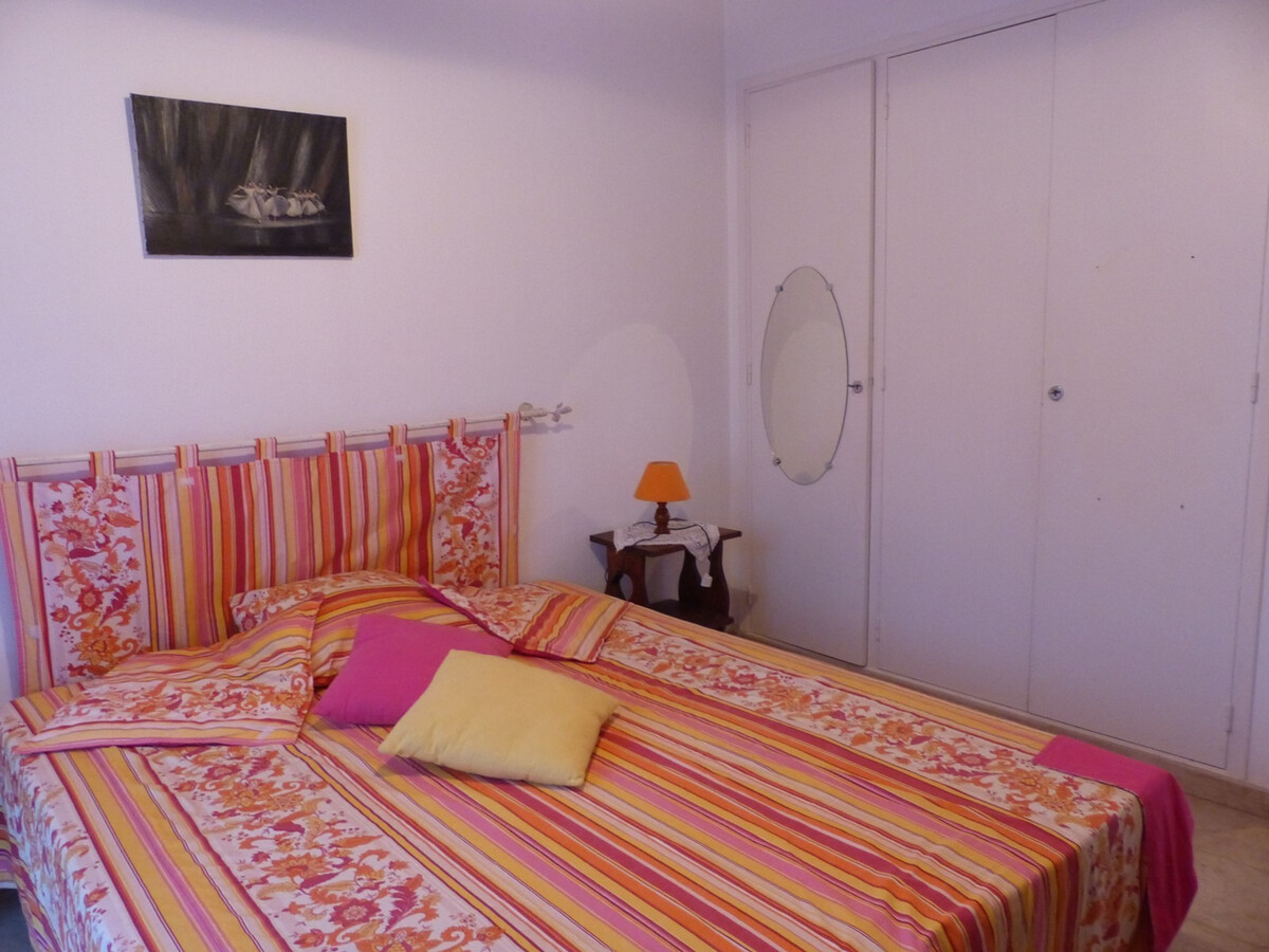 Appartement 2 chambres Bormes-les-Mimosas, vue mer et garage - Photo 7
