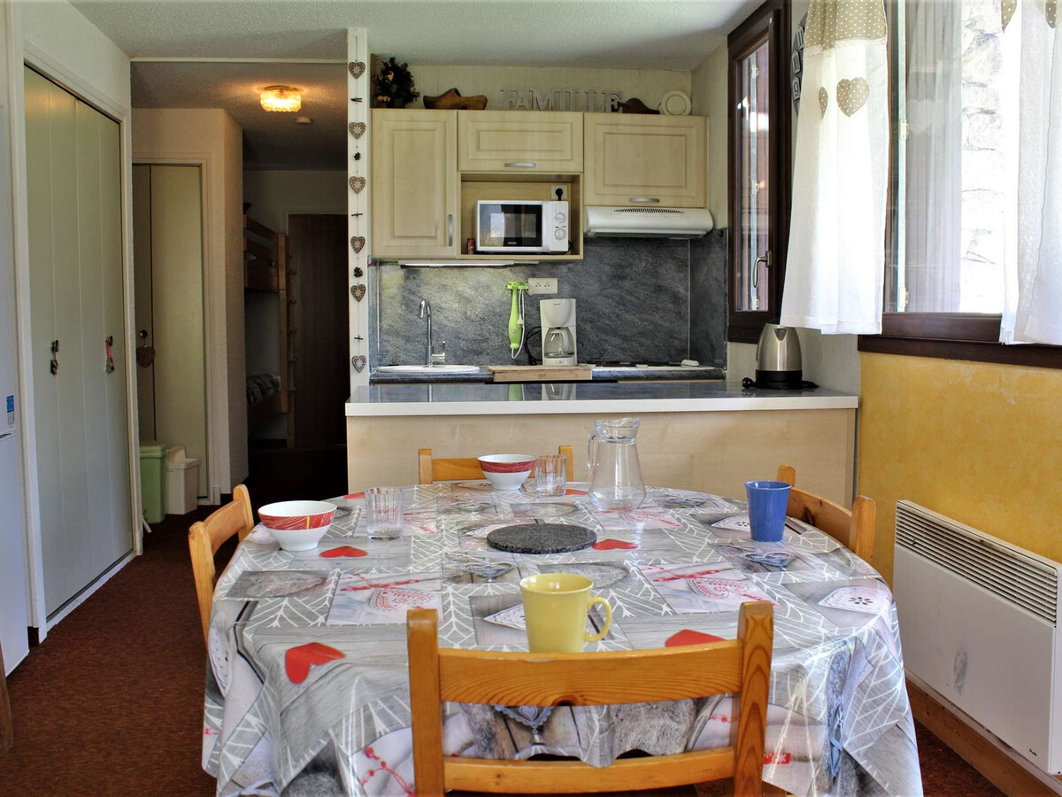 Appartement 6 pers. Risoul 1850 : ski aux pieds, terrasse sud - Photo 5