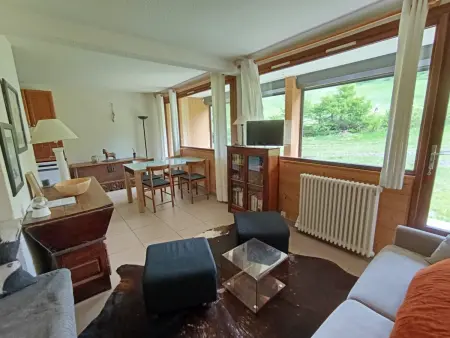 Appartement rez de jardin pieds sur les pistes à Montgenèvre, animaux admis : photo 2