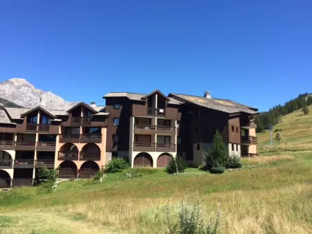 Appartement rez de jardin pieds sur les pistes à Montgenèvre, animaux admis : photo 17