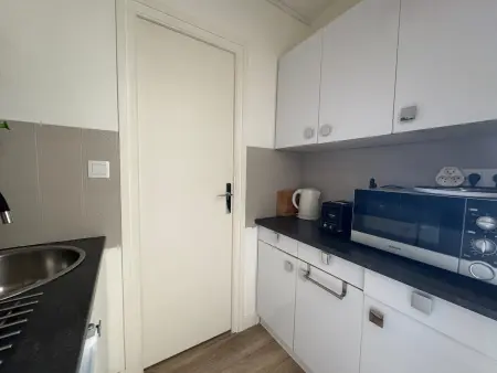 Studio moderne avec loggia, vue montagnes à Aix-les-Bains : photo 14