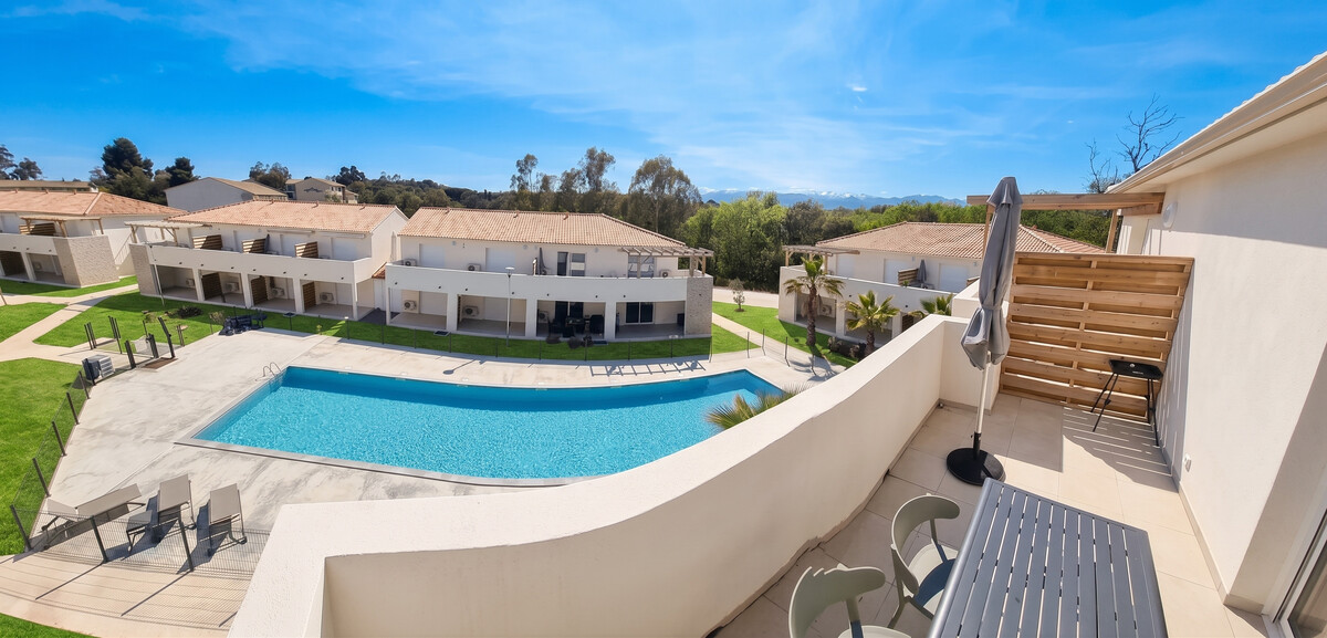 Appartement avec balcon sur piscine partagée à Linguizzetta - Photo 1