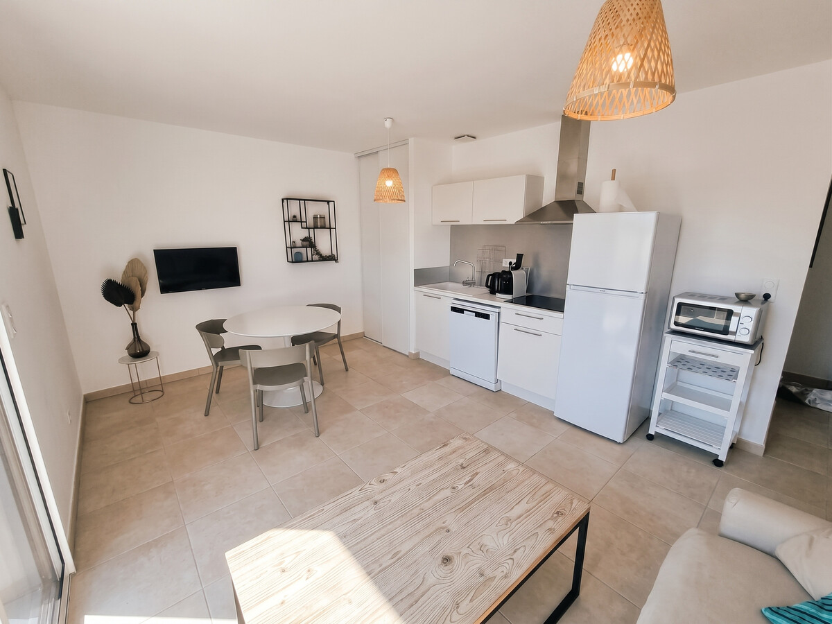 Appartement avec balcon sur piscine partagée à Linguizzetta - Photo 3