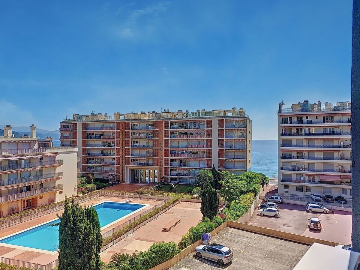 Le Bonaparte : Appartement avec terrasse vue mer - Photo 5