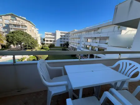 T2 bis traversant 70 m² - Centre Arcachon, parking privé : photo 9