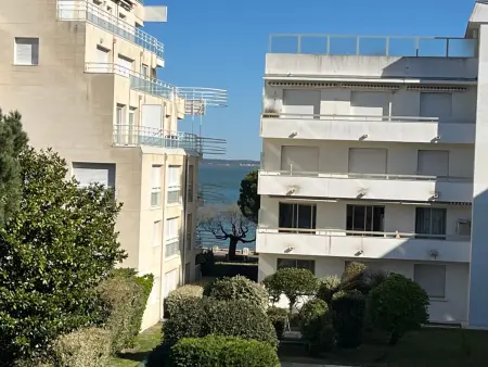 T2 bis traversant 70 m² - Centre Arcachon, parking privé : photo 10