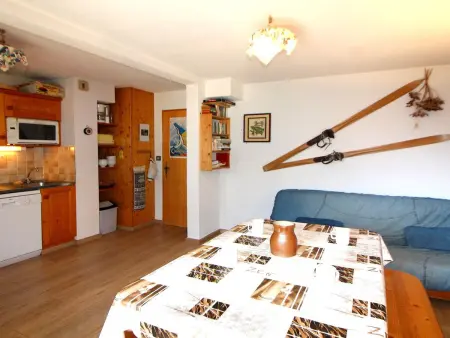 Appartement 3 pièces 6 pers. Champagny, terrasse Sud et casier à skis : photo 4