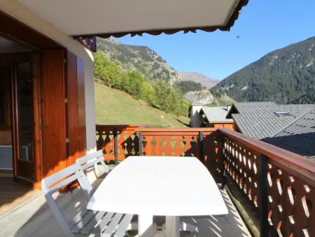 Appartement 3 pièces 6 pers. Champagny, terrasse Sud et casier à skis : photo 8