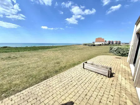 T2 rez-de-chaussée Wimereux, vue mer et parking : photo 2