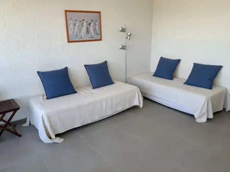 Appartement 2 pièces vue mer et port, piscine, Port Camargue : photo 12
