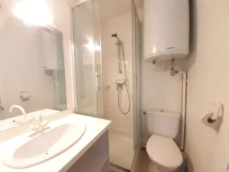 Studio 4 pers. à Vignec : balcon sud, sauna et jacuzzi : photo 9