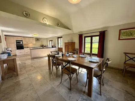 Le Bocard : maison familiale rénovée à Florenville, 3 chambres : photo 3