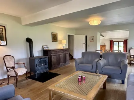 Le Bocard : maison familiale rénovée à Florenville, 3 chambres : photo 10