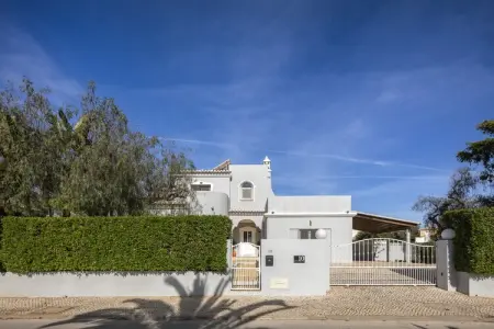Vila Nova 10, Villa dans la ville côtière de Carvoeiro, Algarve - Photo 20