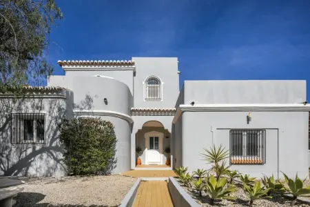 Vila Nova 10, Villa dans la ville côtière de Carvoeiro, Algarve - Photo 21