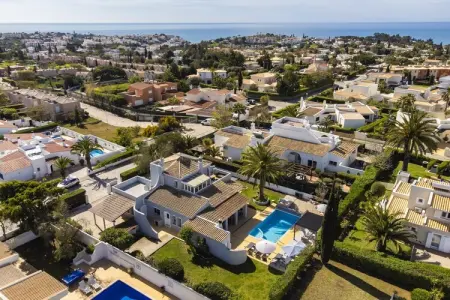 Vila Nova 10, Villa dans la ville côtière de Carvoeiro, Algarve - Photo 22