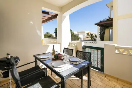 Casa Pedrinho à Benagil : maison 4 pers., terrasse vue mer : photo 9