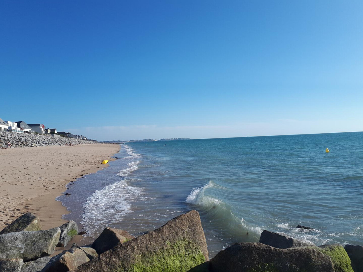 Gîte de plage typique, 500m de l'eau à Bréhal - Photo 15