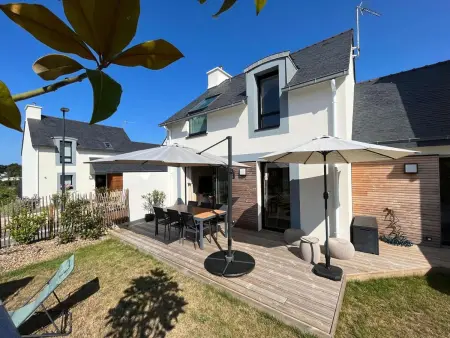 Location maison à Fouesnant, Maison 4* à Beg Meil, proche plage avec jardin, 3 chambres, parking