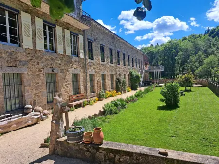 Gîte des Mots : ancien moulin de soie rénové, 14 pers, billard : photo 3