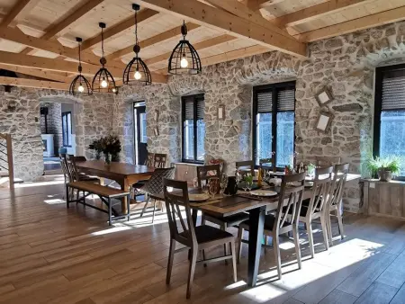 Gîte des Mots : ancien moulin de soie rénové, 14 pers, billard : photo 4