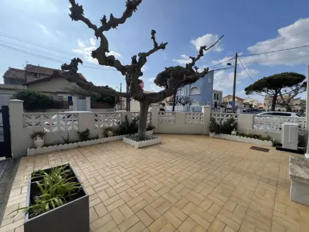 Location maison à Valras Plage, Maison plain-pied climatisée, 3 chambres, proche plage