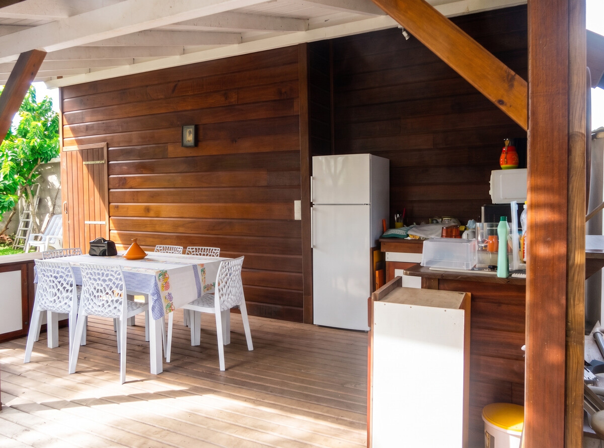 Maison climatisée Morne-À-l'Eau, jardin et terrasse - Photo 10