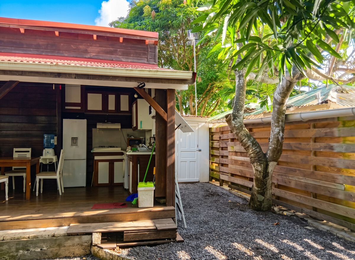 Maison climatisée Morne-À-l'Eau, jardin et terrasse - Photo 12