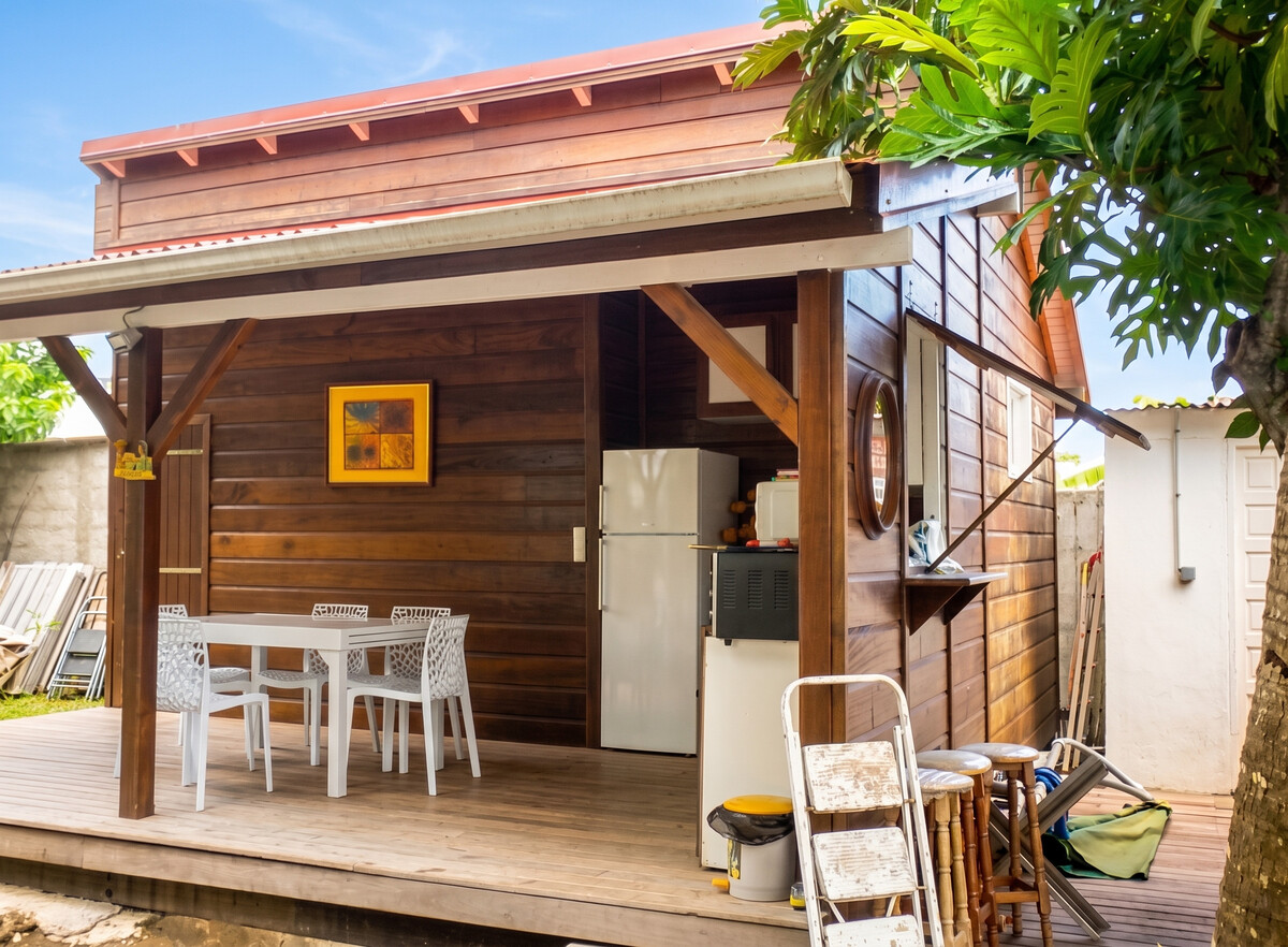 Maison climatisée Morne-À-l'Eau, jardin et terrasse - Photo 16