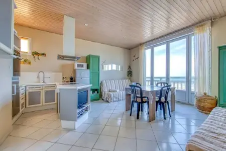 Appartement charmant à Soulac-sur-Mer avec vue sur la mer, 40 m² - Photo 1