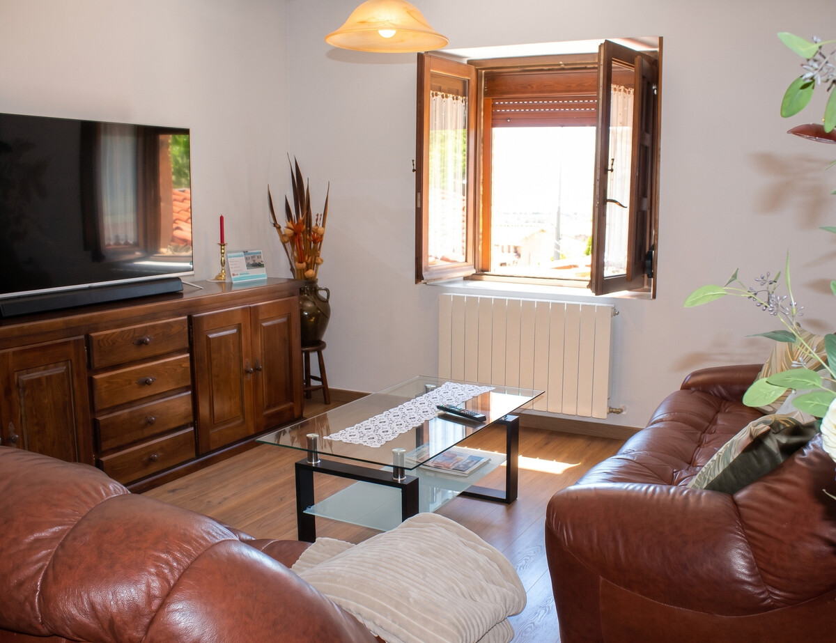 Maison 160 m² à Vinuesa, 5 chambres pour 10 personnes - Photo 2
