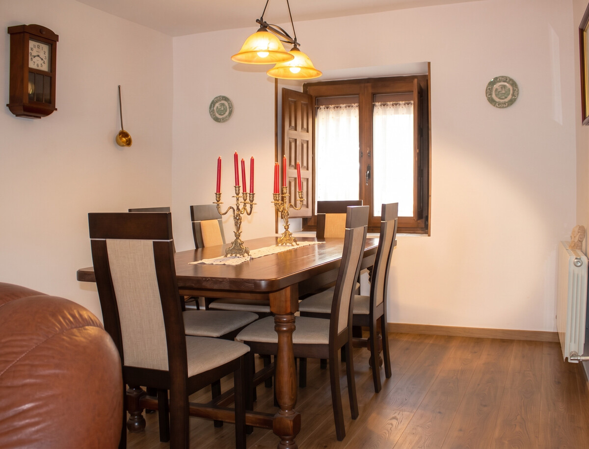 Maison 160 m² à Vinuesa, 5 chambres pour 10 personnes - Photo 10