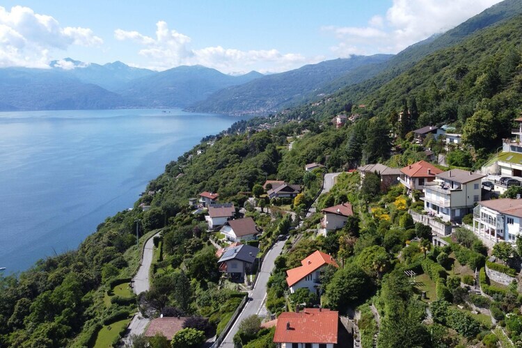 Casa Adele 6, Villa à Ghiffa avec vue sur le Lac Majeur - Photo 1