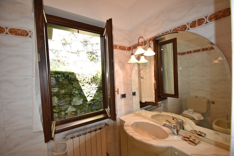 Casa Adele 6, Villa à Ghiffa avec vue sur le Lac Majeur - Photo 21