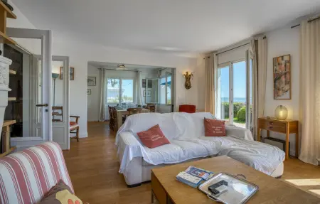 Maison 6 chambres vue mer face à la plage : photo 18
