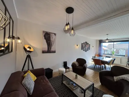 Gîte 4 chambres 10 pers. avec jardin à Laprugne : photo 7