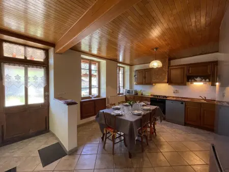Gîte 4 chambres 10 pers. avec jardin à Laprugne : photo 16