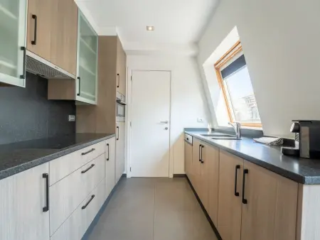 Appartement 3 pièces avec deux balcons à Blankenberge : photo 3