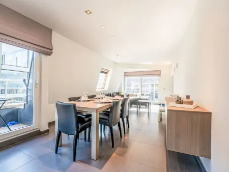 Appartement 3 pièces avec deux balcons à Blankenberge : photo 6