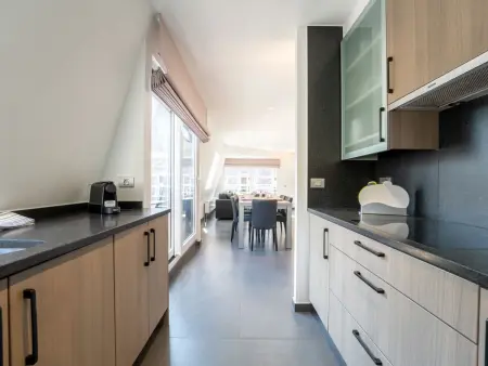 Appartement 3 pièces avec deux balcons à Blankenberge : photo 12